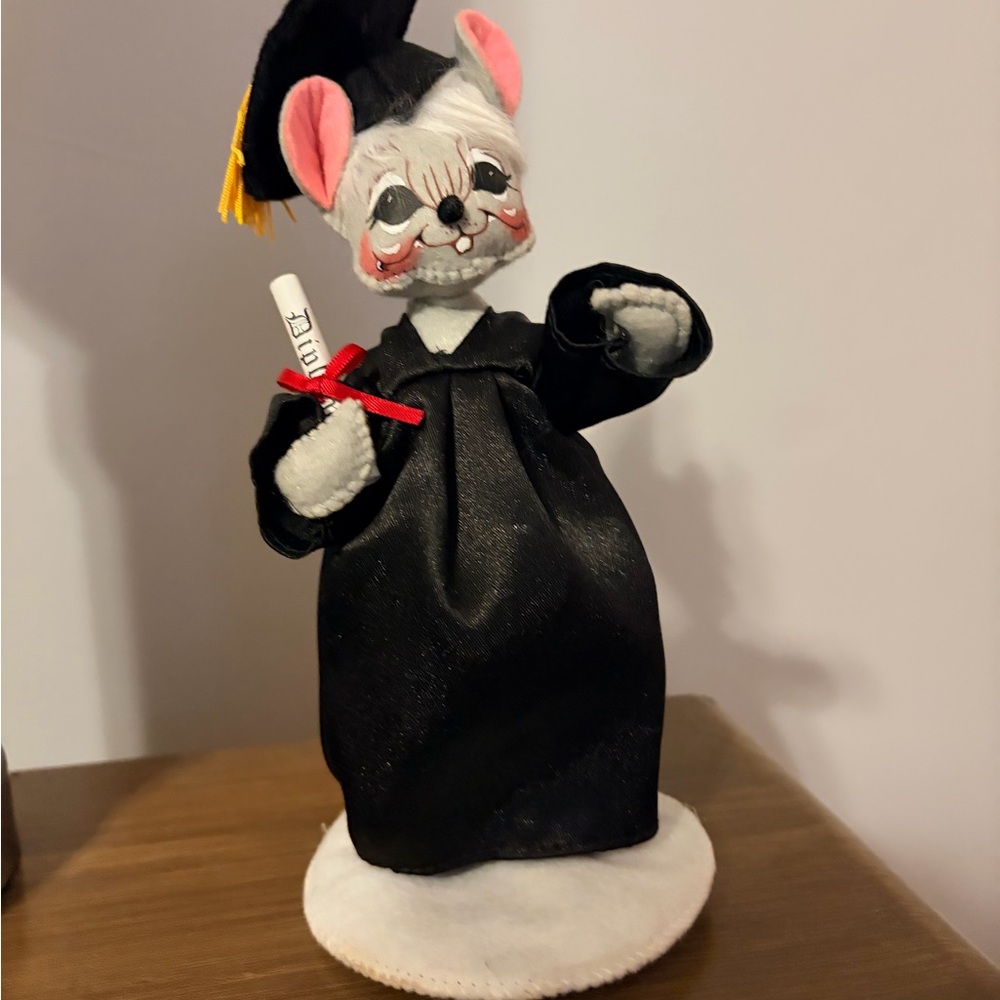 Annalee Graduation (2019)